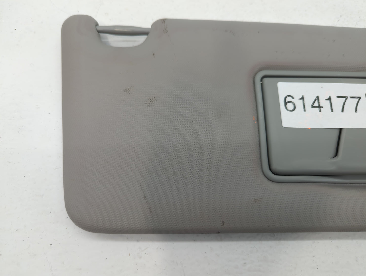 2020 Mitsubishi Outlander Sport Sun Visor Shade Replacement Passenger Right Mirror Fits OEM Used Auto Parts - Oemusedautopar