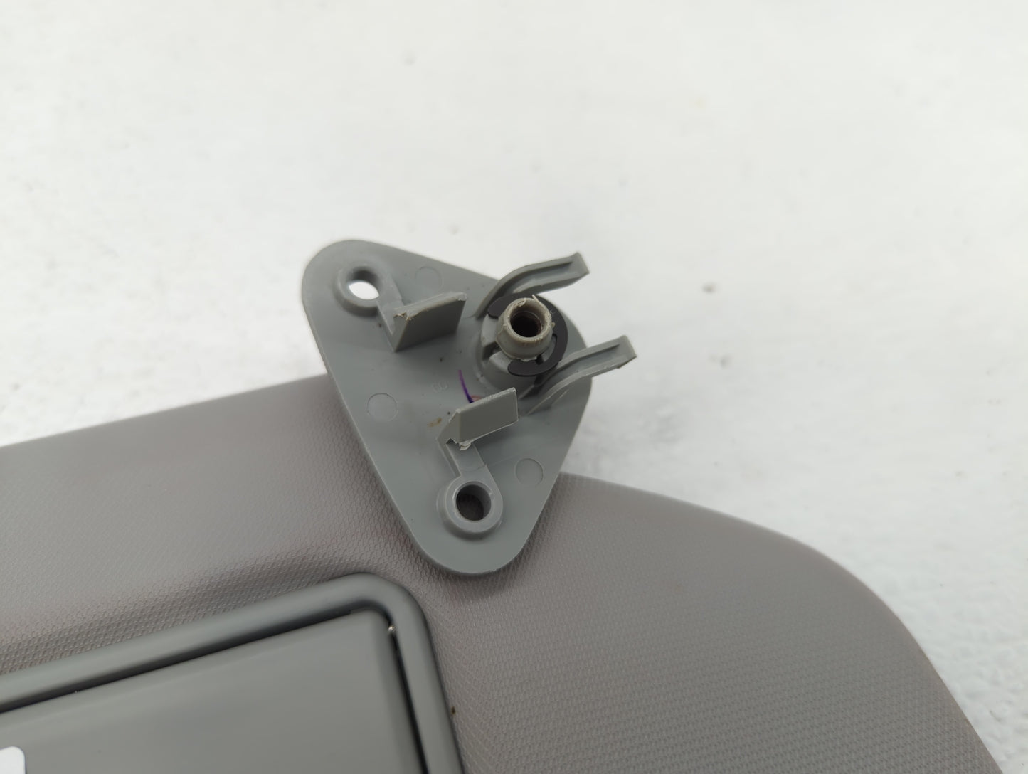 2020 Mitsubishi Outlander Sport Sun Visor Shade Replacement Passenger Right Mirror Fits OEM Used Auto Parts - Oemusedautopar