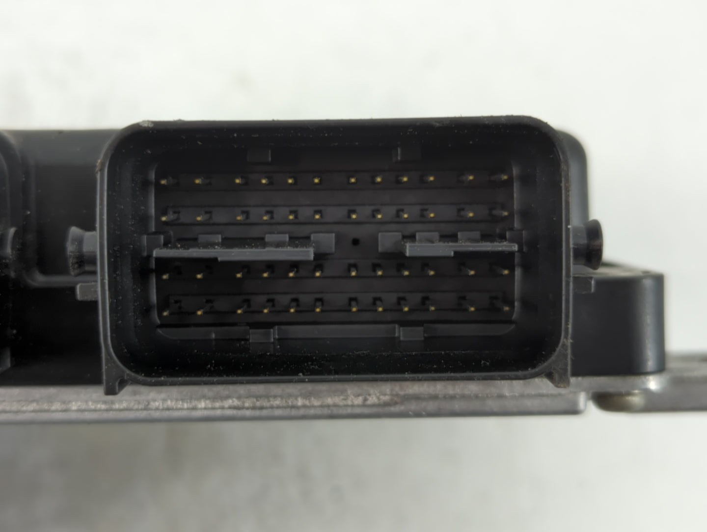 2020 Mitsubishi Outlander Sport PCM Engine Control Computer ECU ECM PCU OEM P/N:E6T86871 H 1860D472 Fits OEM Used Auto Parts