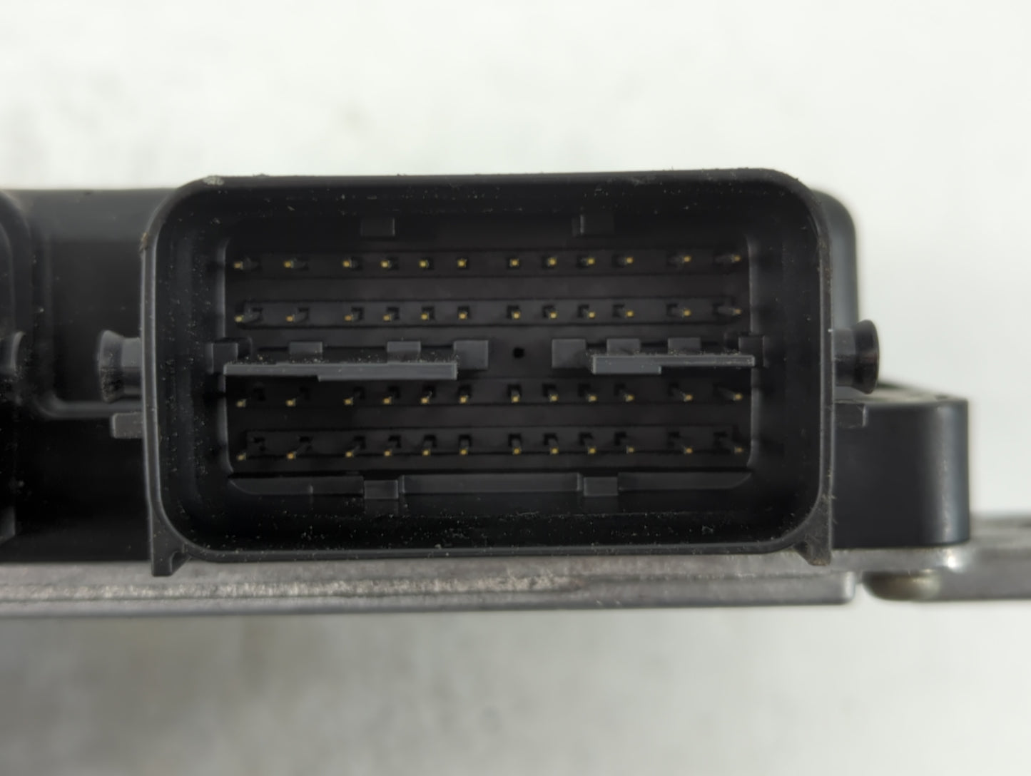 2020 Mitsubishi Outlander Sport PCM Engine Control Computer ECU ECM PCU OEM P/N:E6T86871 H 1860D472 Fits OEM Used Auto Parts