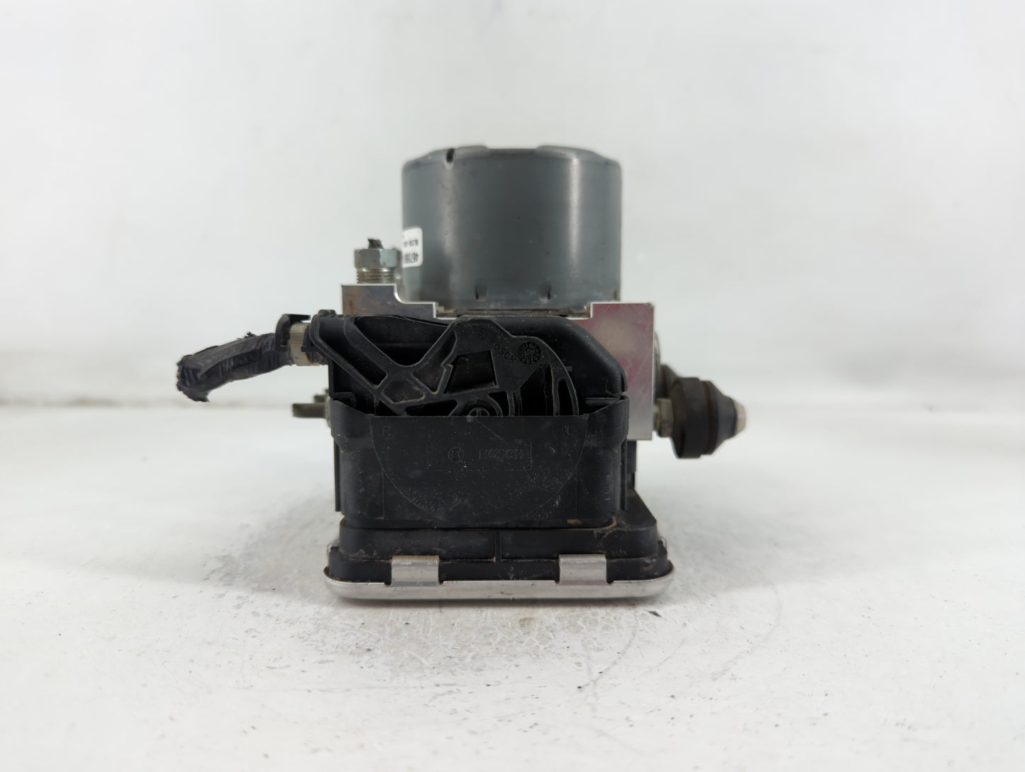 2020 Mitsubishi Outlander Sport ABS Pump Control Module Replacement P/N:4670B674 Fits OEM Used Auto Parts - Oemusedautoparts