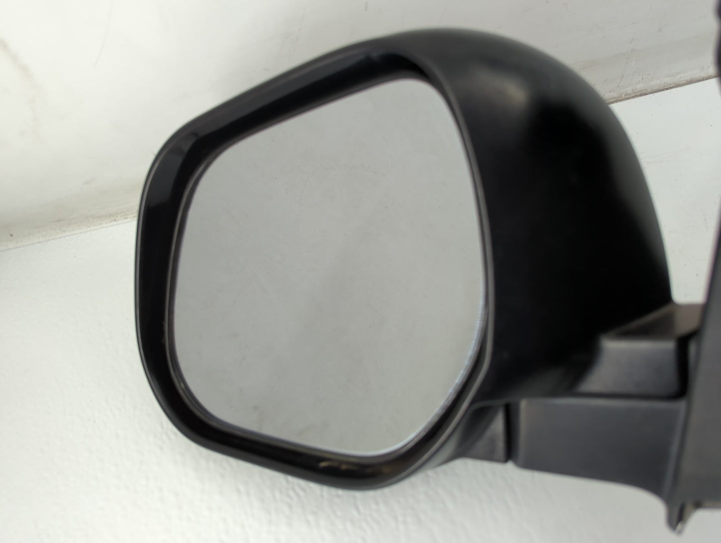 2015-2017 Mitsubishi Outlander Sport Driver Side View Mirror - Left Door Mirror OEM Used - Oemusedautoparts1.com