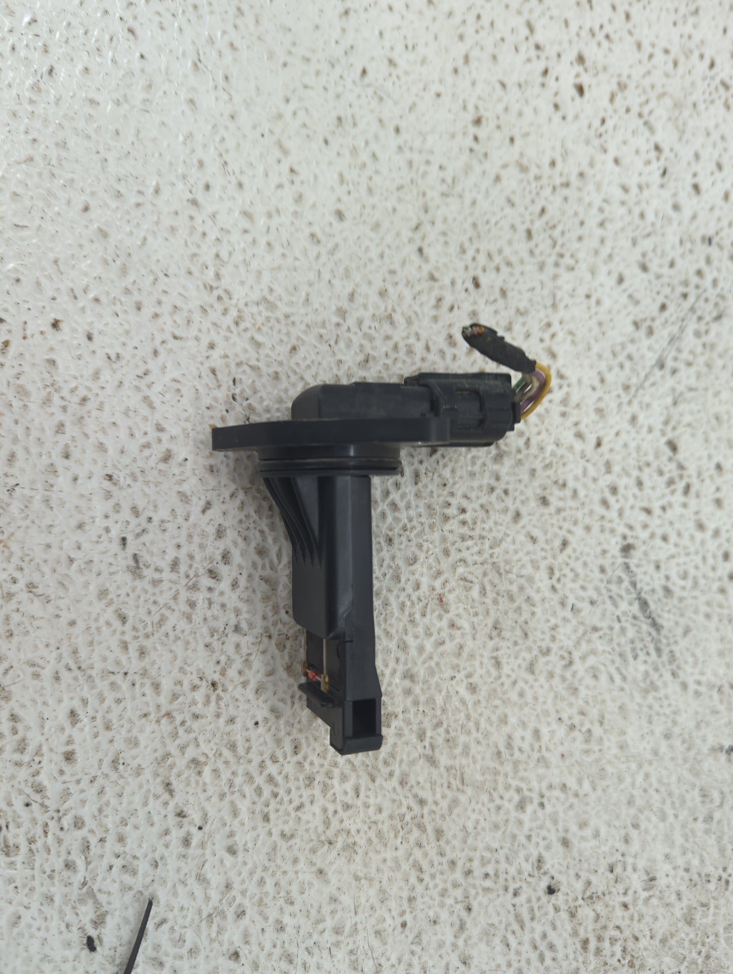 2014-2017 Mitsubishi Rvr Mass Air Flow Meter Maf 1487313 - Oemusedautoparts1.com