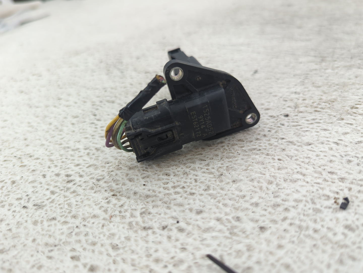 2014-2017 Mitsubishi Rvr Mass Air Flow Meter Maf 1487313 - Oemusedautoparts1.com