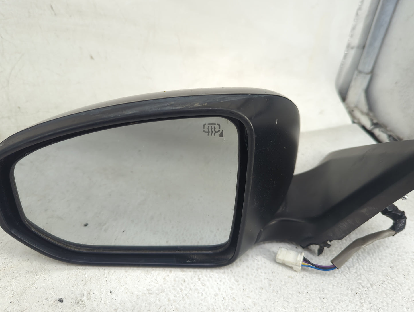 2009-2020 Nissan 370z Passenger Side View Mirror - Right Door Mirror OEM Used - Oemusedautoparts1.com