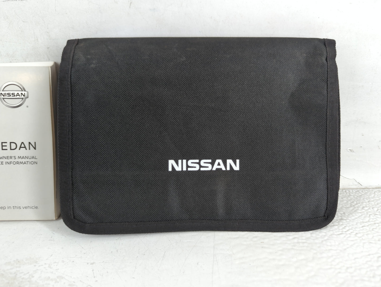 2020 Nissan Altima Owners Manual Book Guide P/N:OM20EA 0L34U2 OEM Used Auto Parts - Oemusedautoparts1.com