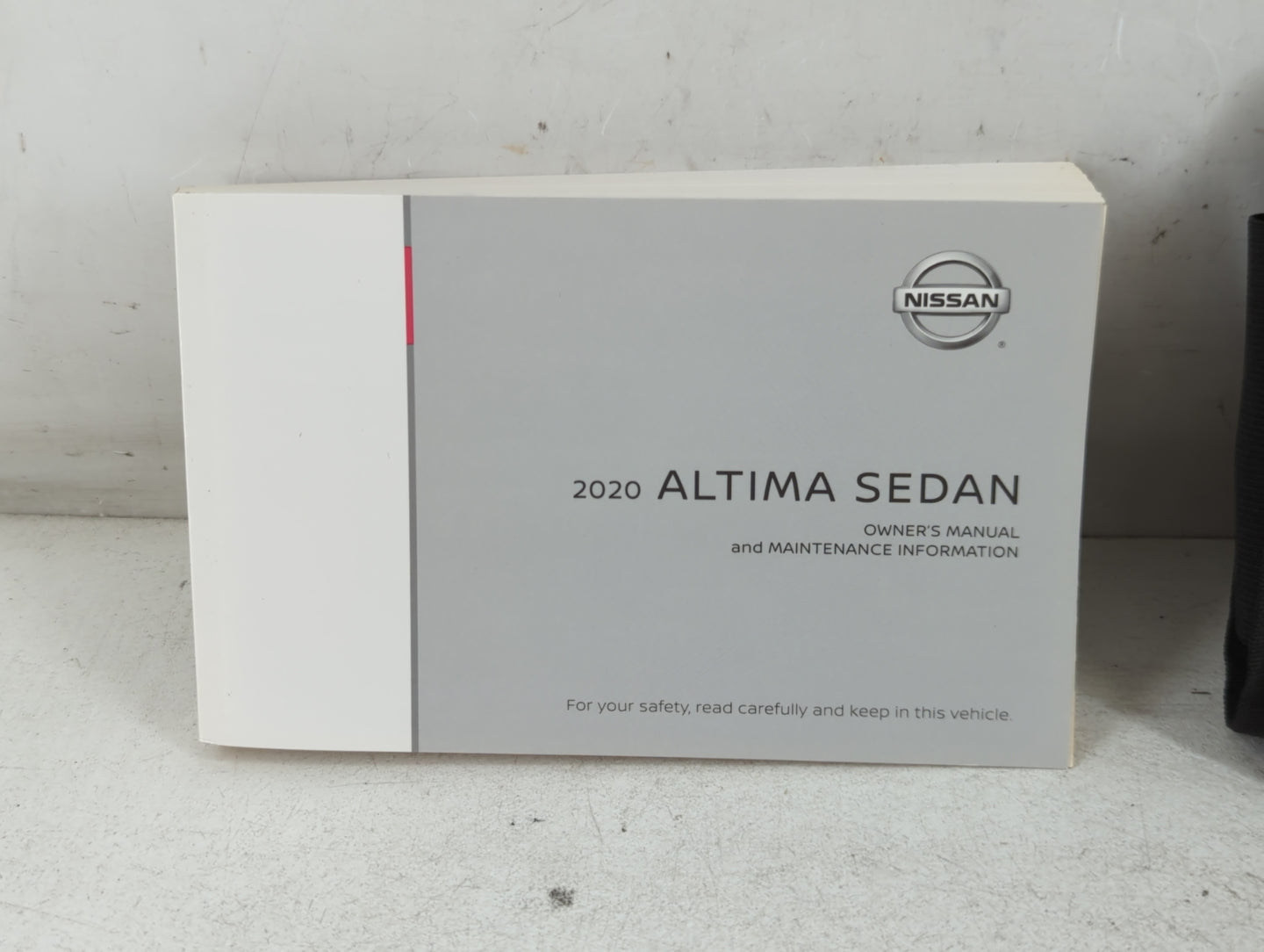 2020 Nissan Altima Owners Manual Book Guide P/N:OM20EA 0L34U2 OEM Used Auto Parts - Oemusedautoparts1.com