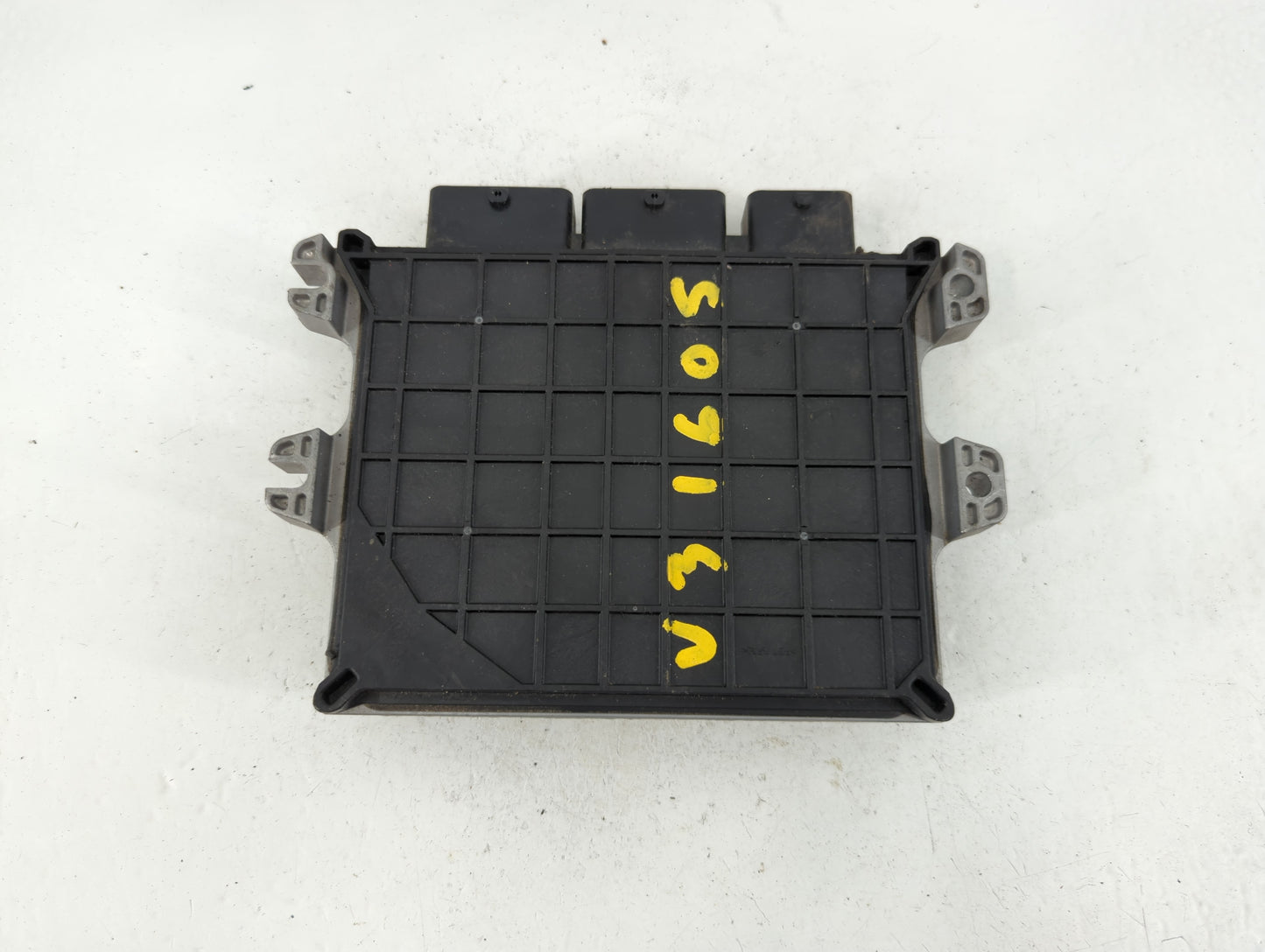 2019-2020 Nissan Altima PCM Engine Control Computer ECU ECM PCU OEM P/N:NEC044-011 Fits Fits 2019 2020 OEM Used Auto Parts -