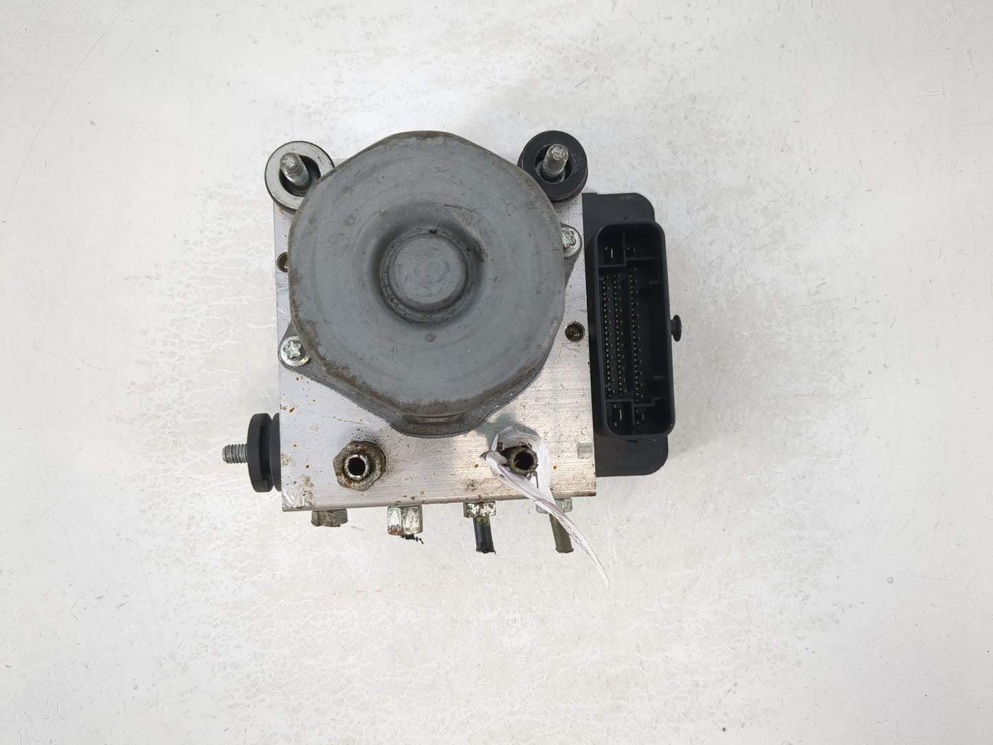 2019-2020 Nissan Altima ABS Pump Control Module Replacement P/N:47660 6CD0A Fits Fits 2019 2020 OEM Used Auto Parts - Oemuse