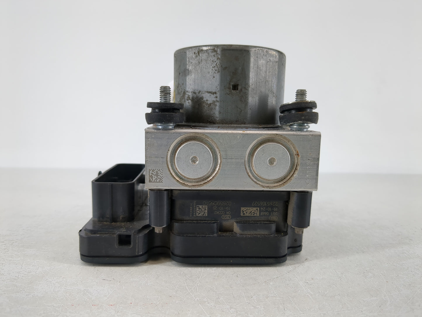 2019-2020 Nissan Altima ABS Pump Control Module Replacement P/N:47660 6CD0A Fits Fits 2019 2020 OEM Used Auto Parts - Oemuse