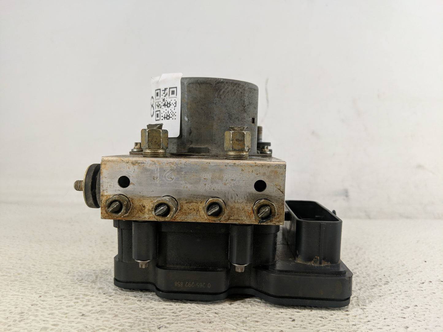 2019-2020 Nissan Altima ABS Pump Control Module Replacement P/N:47660 6CD0A Fits Fits 2019 2020 OEM Used Auto Parts - Oemuse