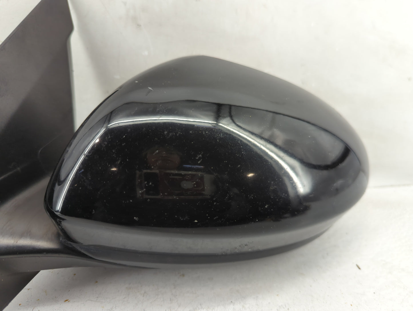 2020 Nissan Altima Driver Side View Mirror - Left Door Mirror OEM Used - Oemusedautoparts1.com
