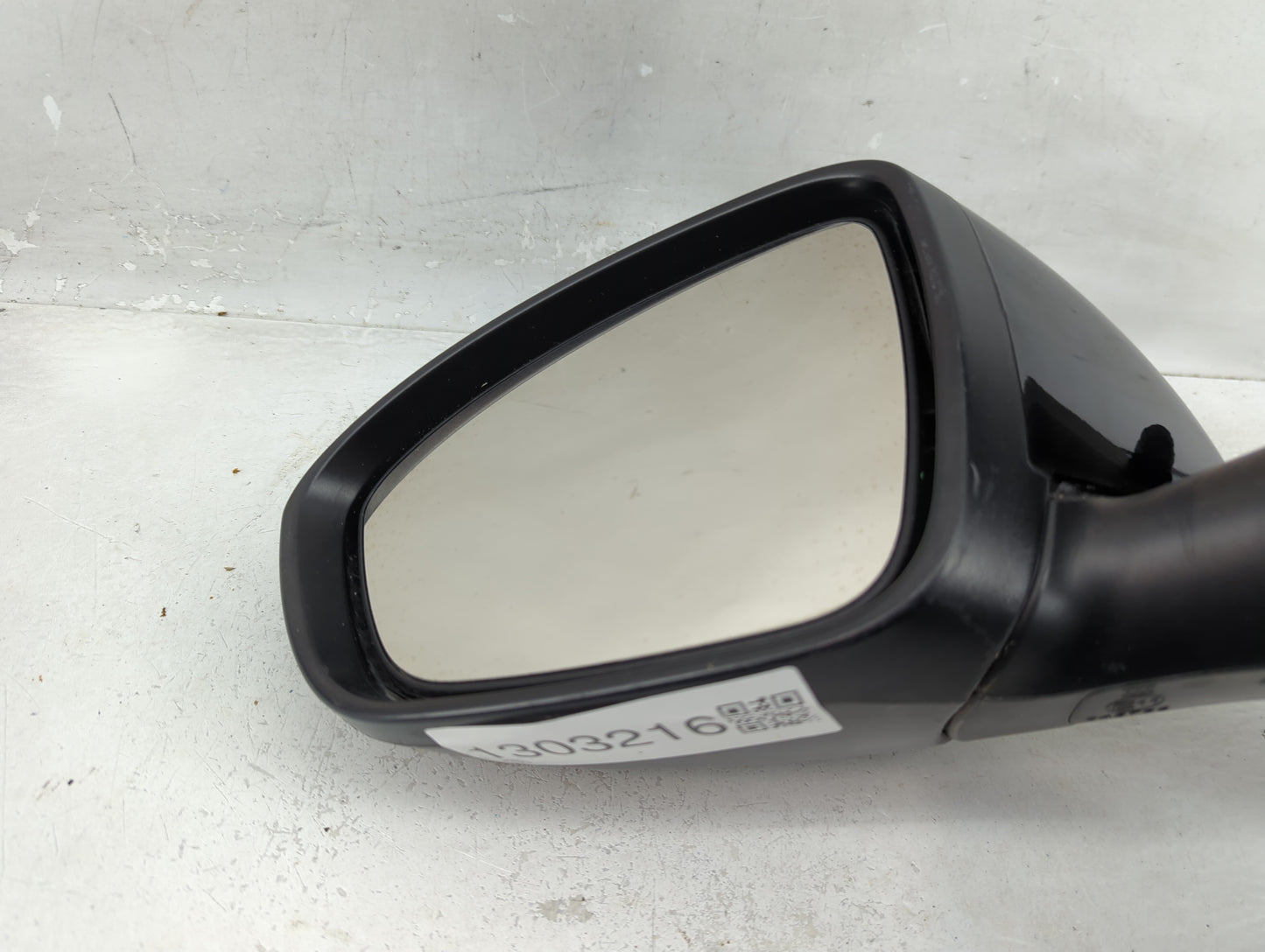 2020 Nissan Altima Driver Side View Mirror - Left Door Mirror OEM Used - Oemusedautoparts1.com
