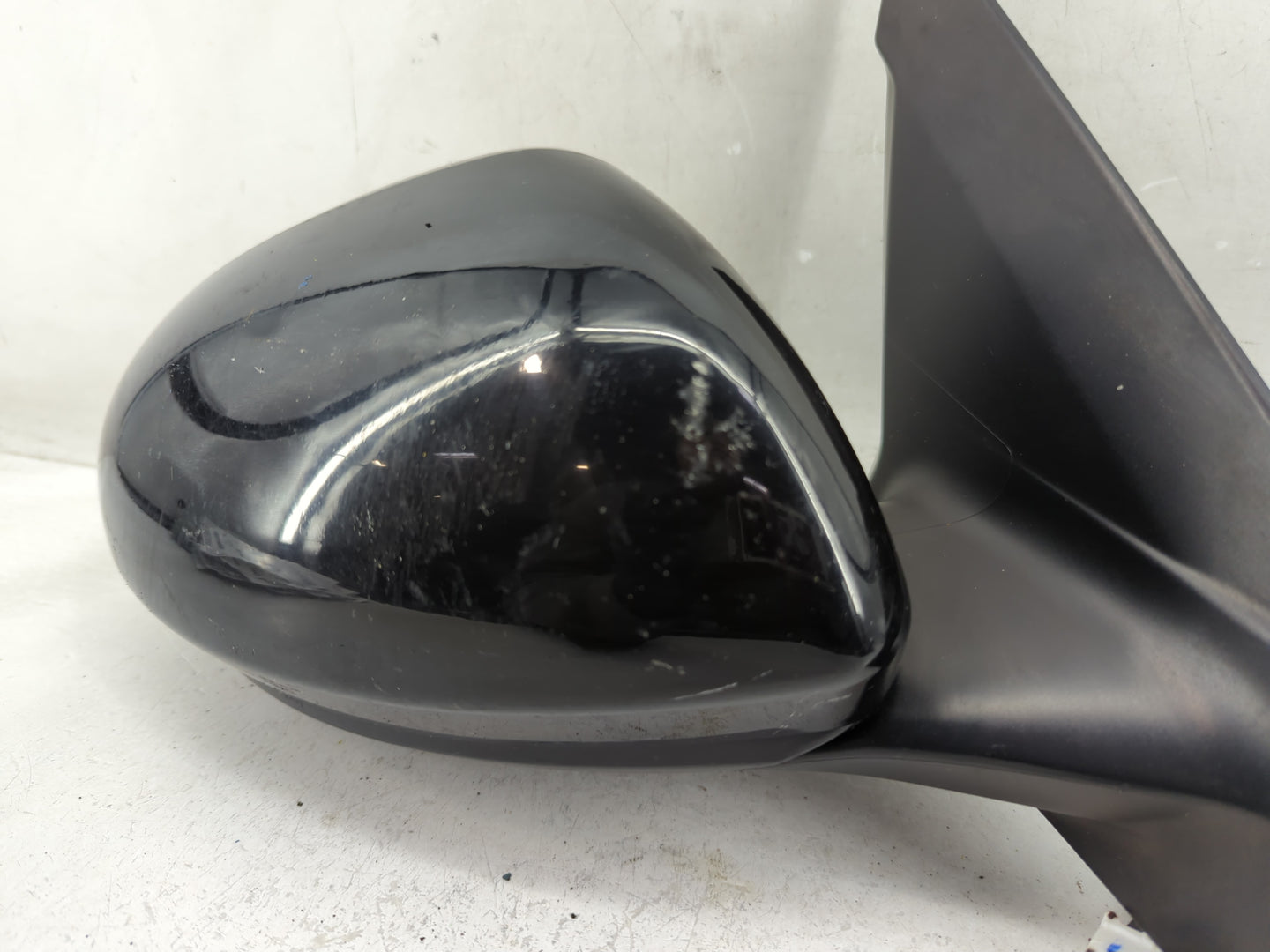 2019-2022 Nissan Altima Passenger Side View Mirror - Right Door Mirror OEM Used - Oemusedautoparts1.com