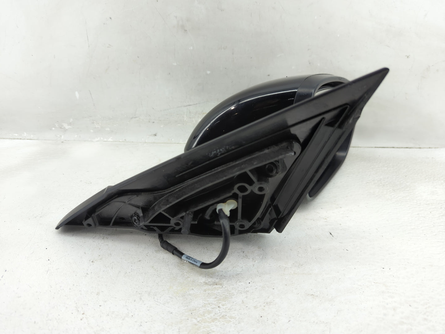 2019-2022 Nissan Altima Passenger Side View Mirror - Right Door Mirror OEM Used - Oemusedautoparts1.com