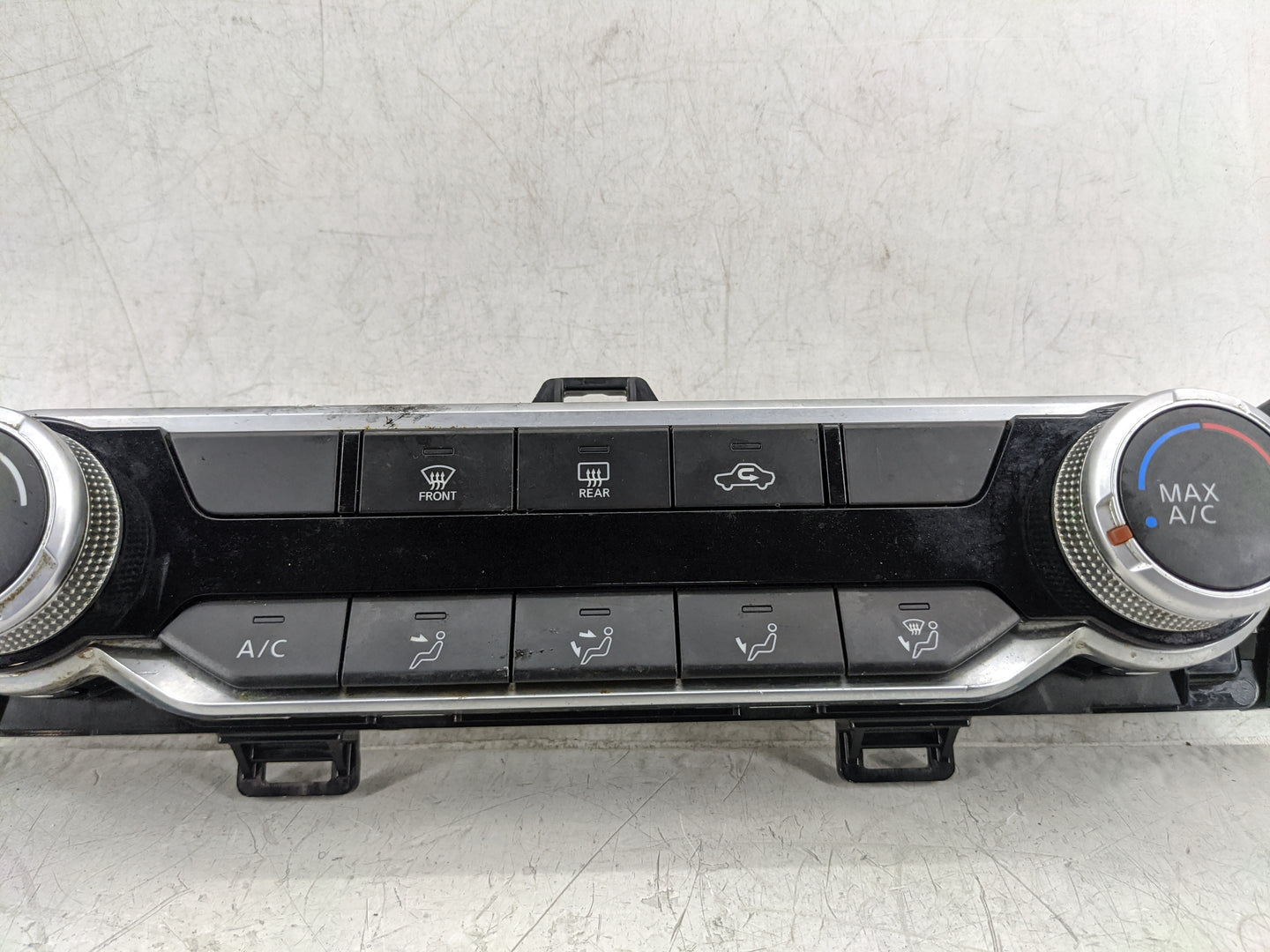 2019-2022 Nissan Altima Climate Control Module Temperature AC/Heater Replacement Fits Fits 2019 2020 2021 2022 OEM Used Auto