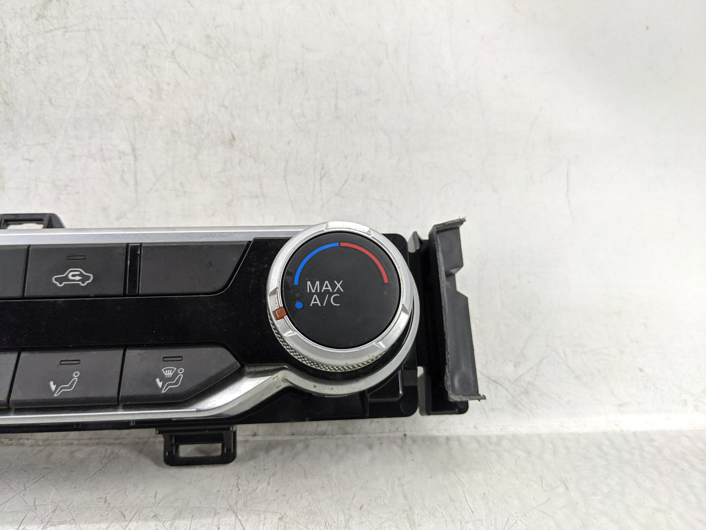2019-2022 Nissan Altima Climate Control Module Temperature AC/Heater Replacement Fits Fits 2019 2020 2021 2022 OEM Used Auto