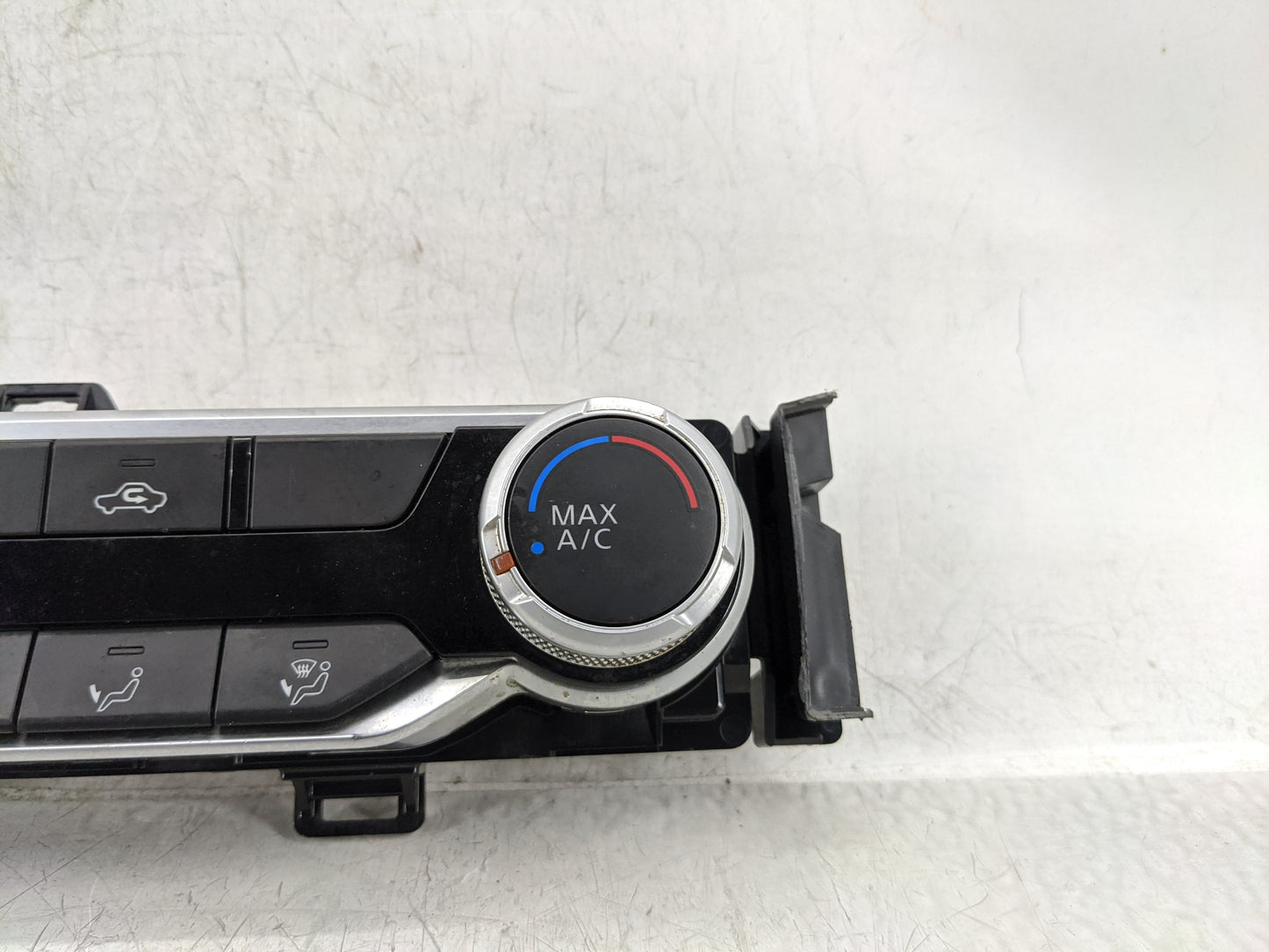 2019-2022 Nissan Altima Climate Control Module Temperature AC/Heater Replacement Fits Fits 2019 2020 2021 2022 OEM Used Auto