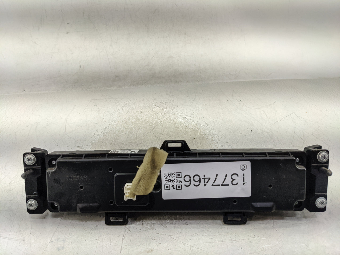 2019-2022 Nissan Altima Climate Control Module Temperature AC/Heater Replacement Fits Fits 2019 2020 2021 2022 OEM Used Auto