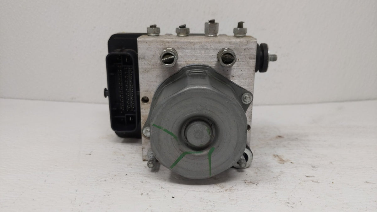 2019-2020 Nissan Altima Anti-Lock Brake ABS Pump Module Actuator OEM Fits Fits 2019 2020 OEM Used Auto Parts - Oemusedautopa