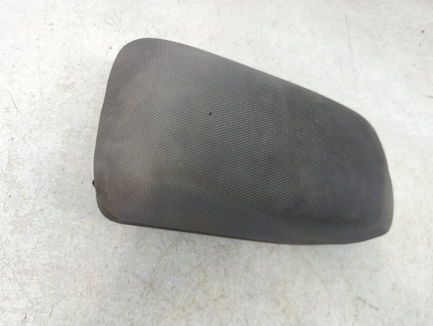 2020 Nissan Altima Center Console Armrest Cover Lid Fits OEM Used Auto Parts - Oemusedautoparts1.com
