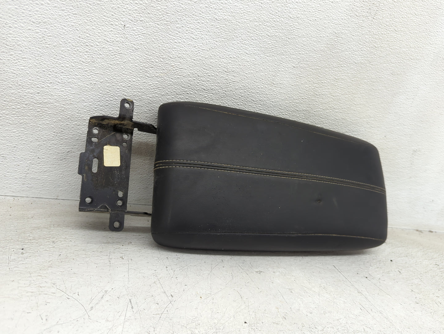 2020 Nissan Altima Center Console Armrest Cover Lid Fits OEM Used Auto Parts - Oemusedautoparts1.com
