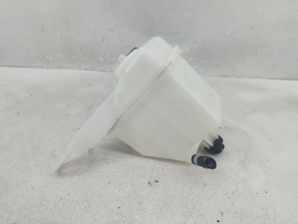 2019-2022 Nissan Altima Radiator Coolant Overflow Expansion Tank Bottle 1410380 - Oemusedautoparts1.com