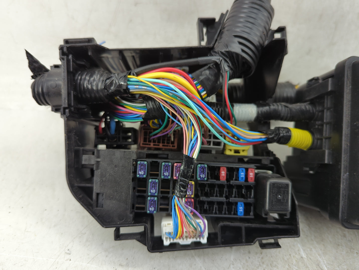 2019-2022 Nissan Altima Fusebox Fuse Box Panel Relay Module P/N:9HJ0A Fits Fits 2019 2020 2021 2022 OEM Used Auto Parts - Oe