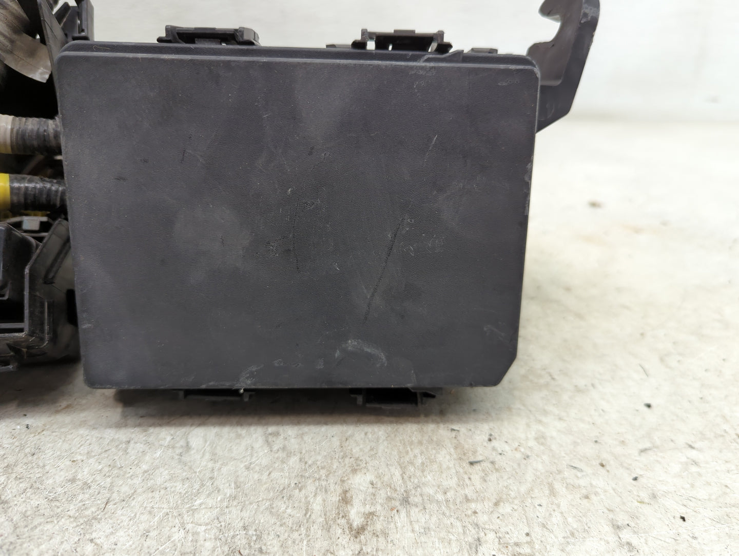 2019-2022 Nissan Altima Fusebox Fuse Box Panel Relay Module Fits Fits 2019 2020 2021 2022 OEM Used Auto Parts - Oemusedautop
