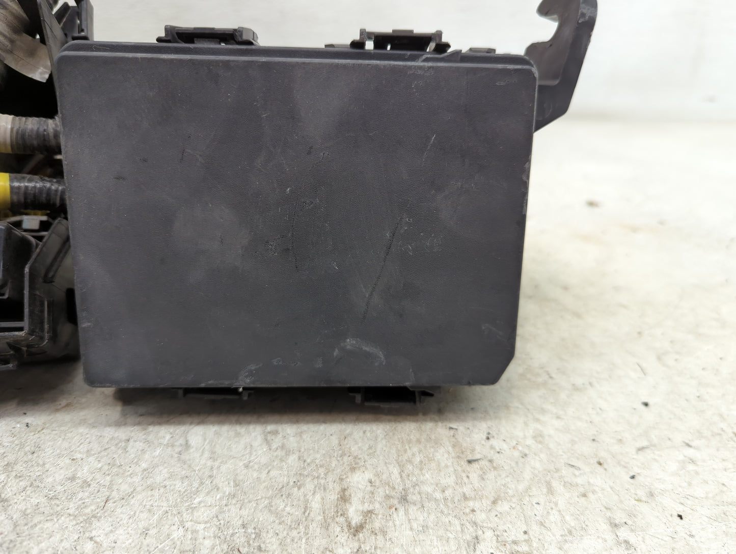 2019-2022 Nissan Altima Fusebox Fuse Box Panel Relay Module Fits Fits 2019 2020 2021 2022 OEM Used Auto Parts - Oemusedautop