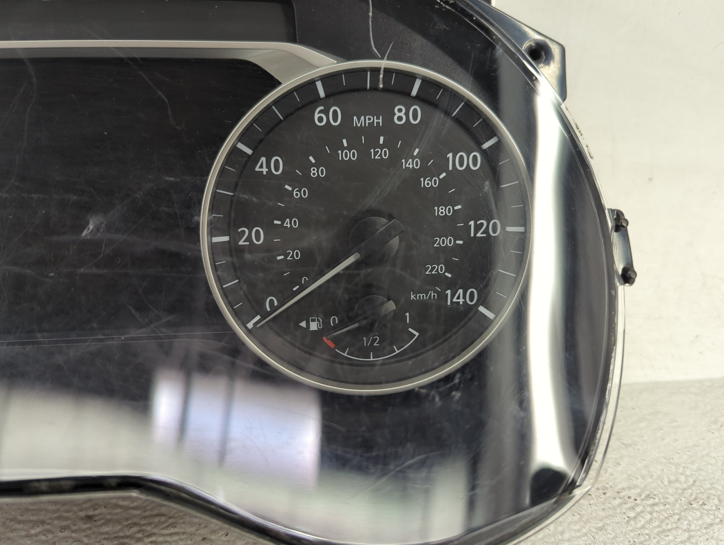 2019-2020 Nissan Altima Instrument Cluster Speedometer Gauges P/N:248106CA1A Fits Fits 2019 2020 OEM Used Auto Parts - Oemus