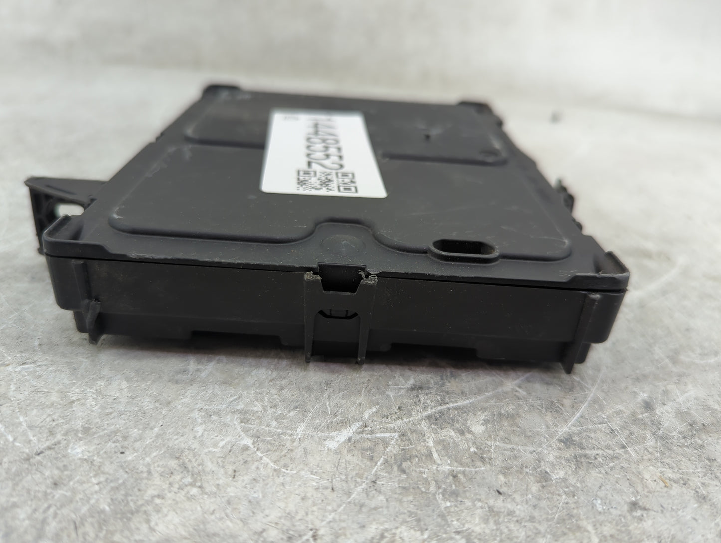 2020-2020 Nissan Altima Body Control Module Bcm Inner Cabin Fuse Box - Oemusedautoparts1.com