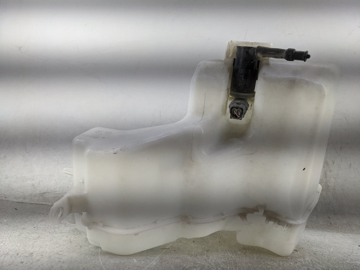 2020 Nissan Altima Windshield Washer Fluid Reservoir Bottle Oem - Oemusedautoparts1.com