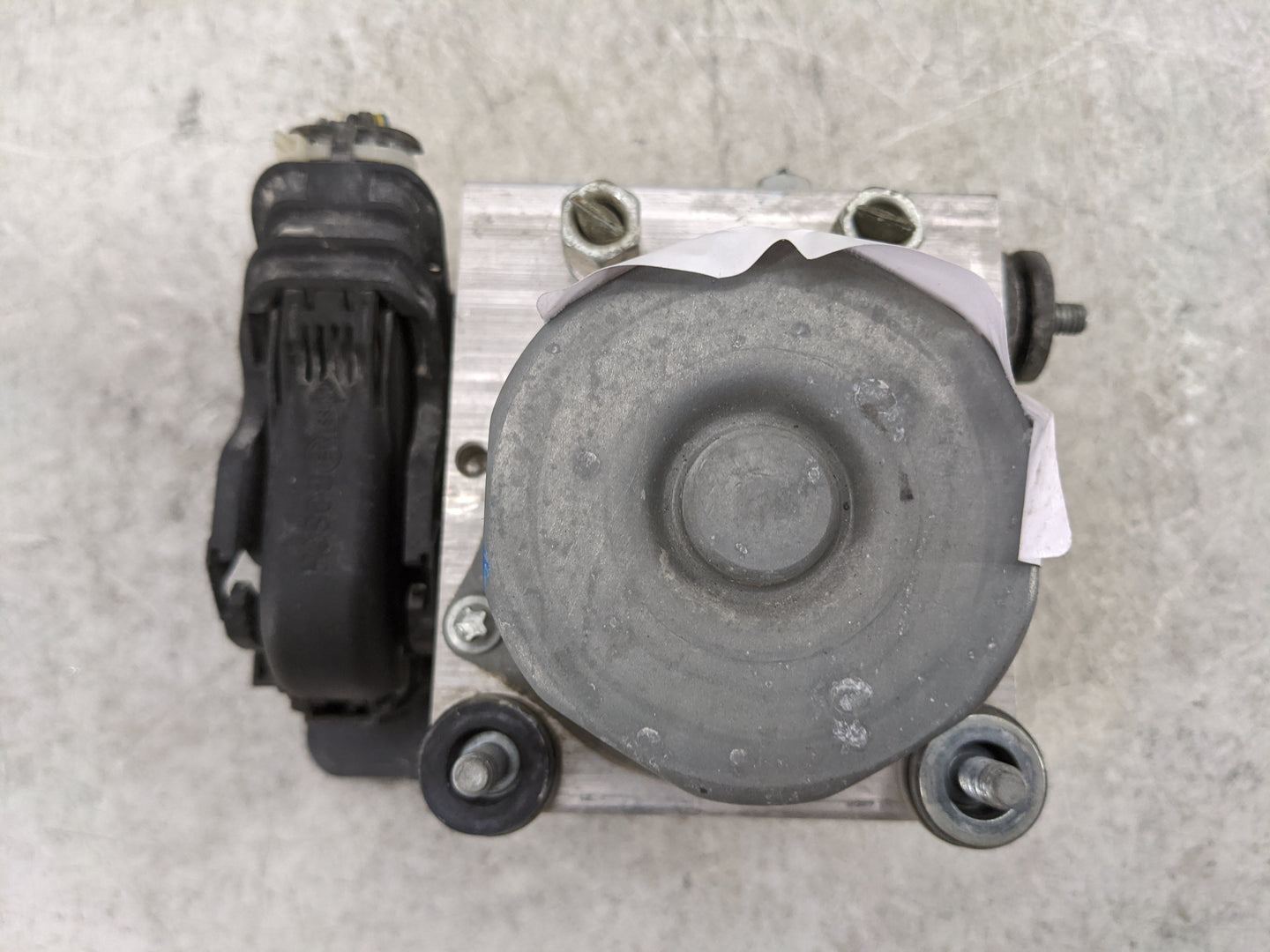 2019-2020 Nissan Altima ABS Pump Control Module Replacement P/N:0265956610 2265106527, 0265297858 Fits Fits 2019 2020 OEM Us