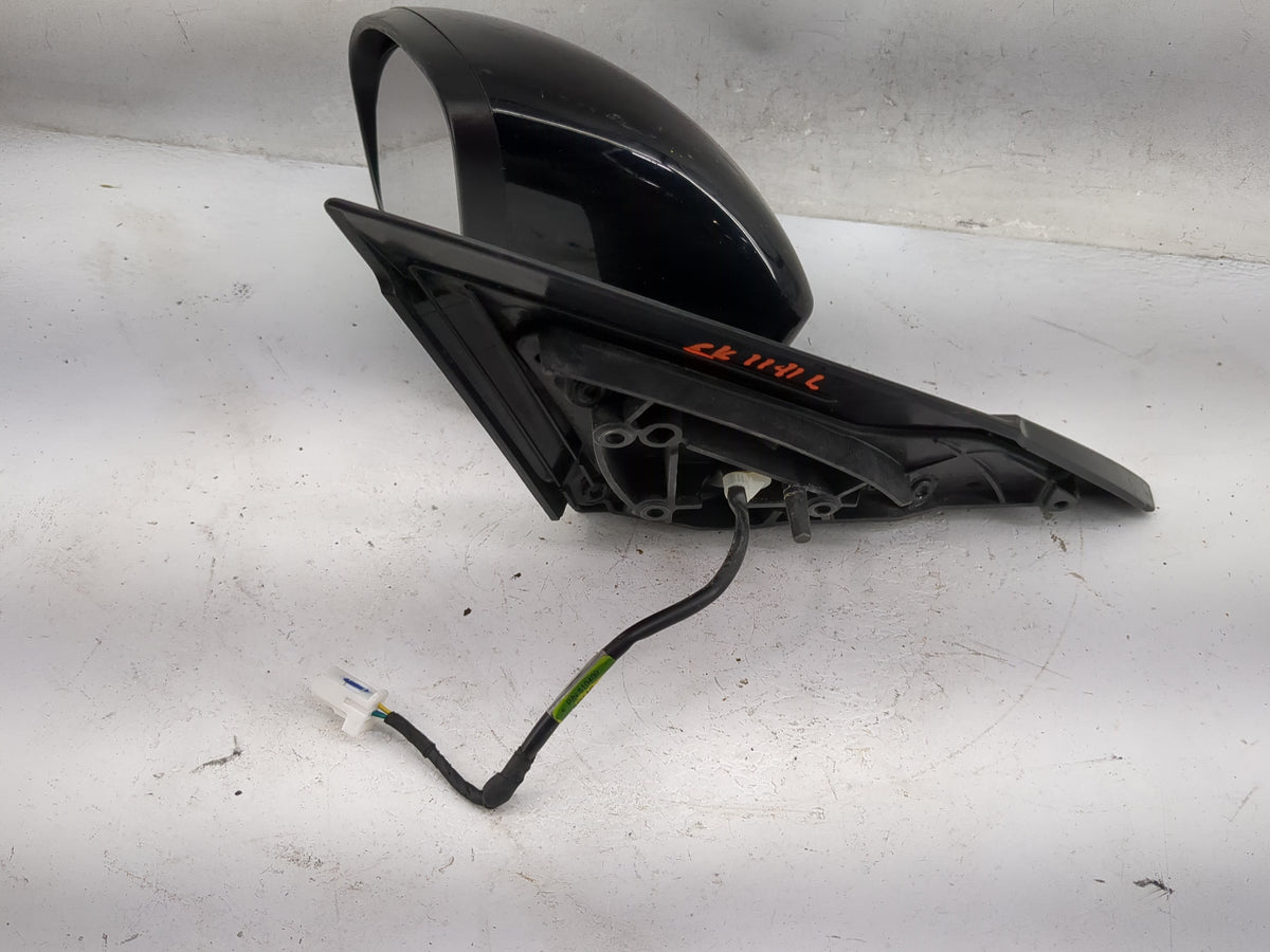 2019-2022 Nissan Altima Driver Side View Mirror - Left Door Mirror OEM Used - Oemusedautoparts1.com