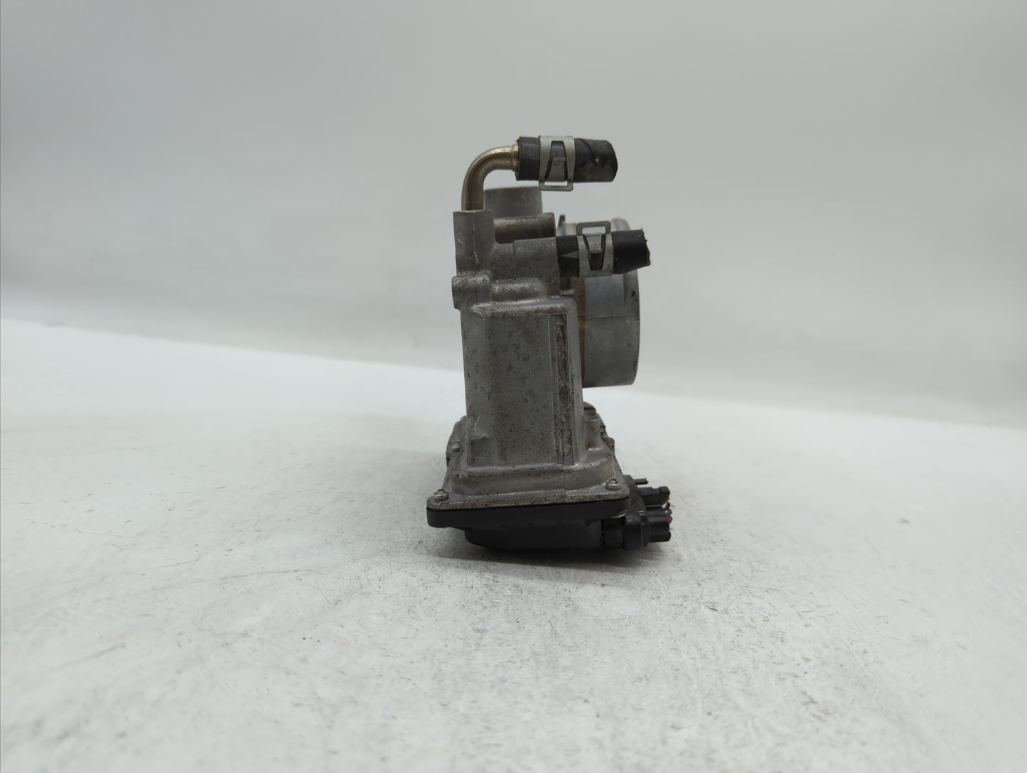 2019 Nissan Altima Throttle Body P/N:4TA60-01 B 4TA60-01 Fits OEM Used Auto Parts - Oemusedautoparts1.com