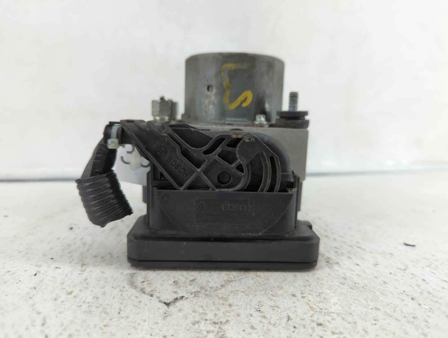 2019-2020 Nissan Altima ABS Pump Control Module Replacement P/N:47660-6CD0A 47660-6CC0A Fits Fits 2019 2020 OEM Used Auto Pa