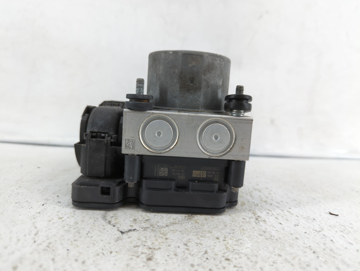 2019-2020 Nissan Altima ABS Pump Control Module Replacement P/N:47660-6CD0A 47660-6CC0A Fits Fits 2019 2020 OEM Used Auto Pa