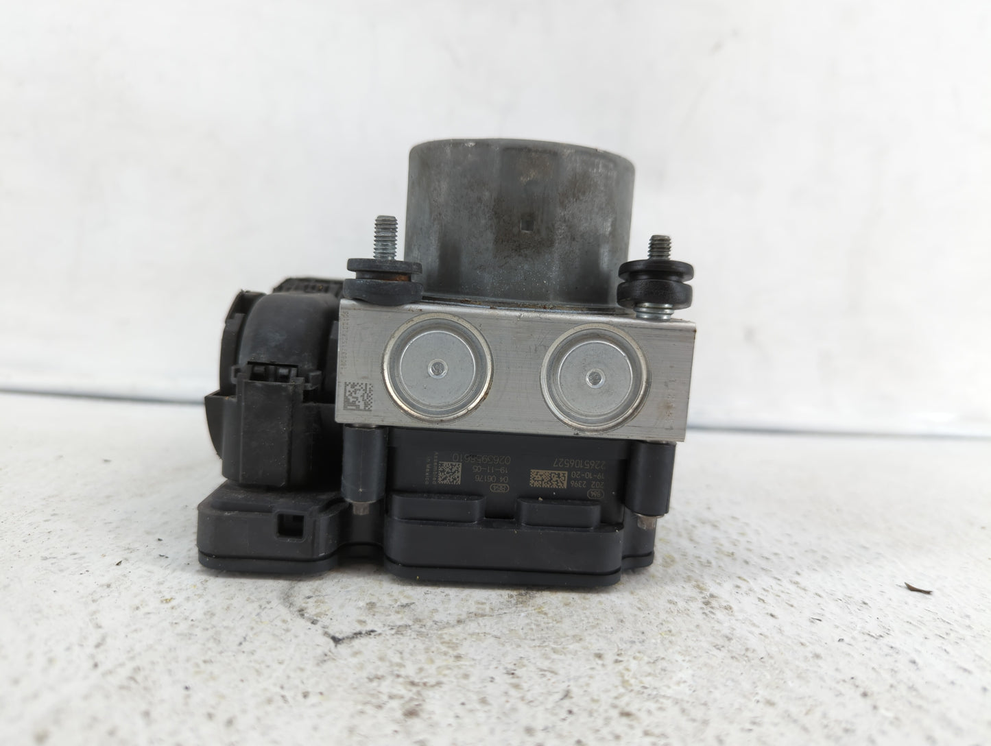 2019-2020 Nissan Altima ABS Pump Control Module Replacement P/N:47660-6CD0A 47660-6CC0A Fits Fits 2019 2020 OEM Used Auto Pa