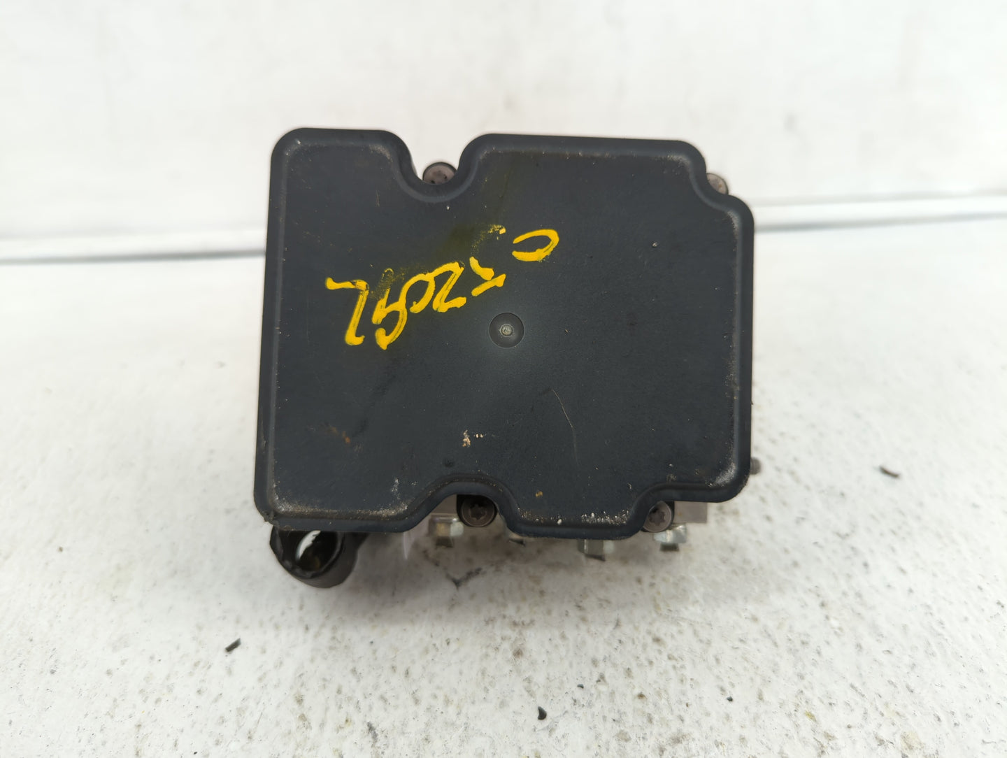 2019-2020 Nissan Altima ABS Pump Control Module Replacement P/N:47660-6CD0A 47660-6CC0A Fits Fits 2019 2020 OEM Used Auto Pa