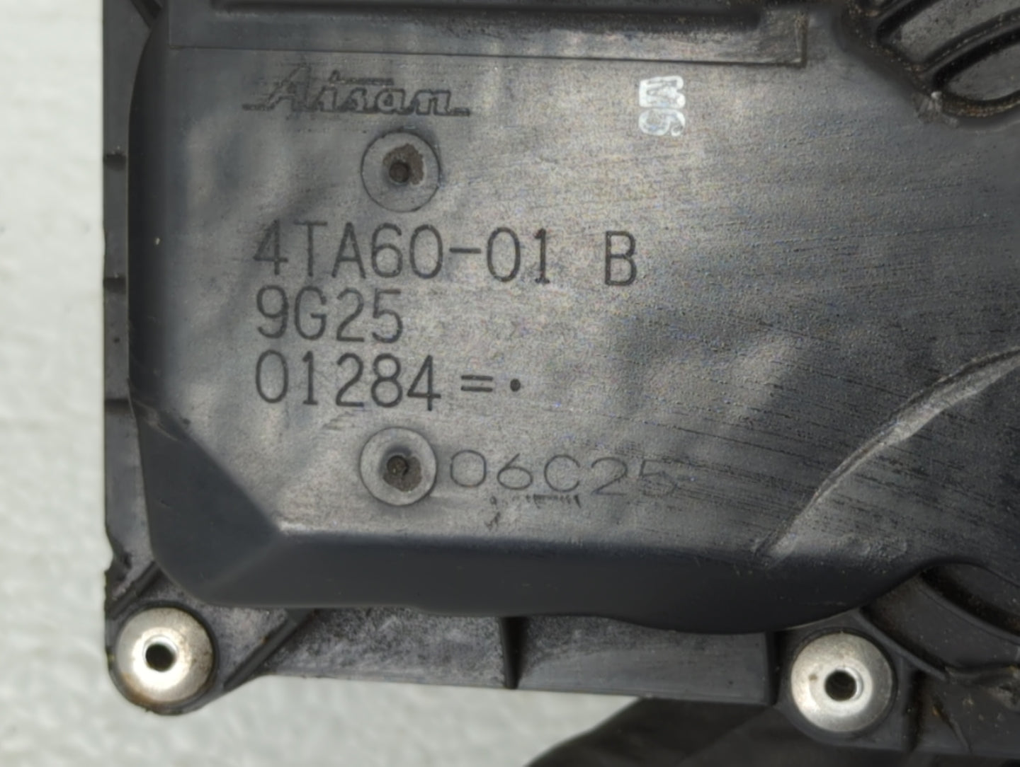 2019 Nissan Altima Throttle Body P/N:4TA60-01 B 4TA60-01 Fits OEM Used Auto Parts - Oemusedautoparts1.com