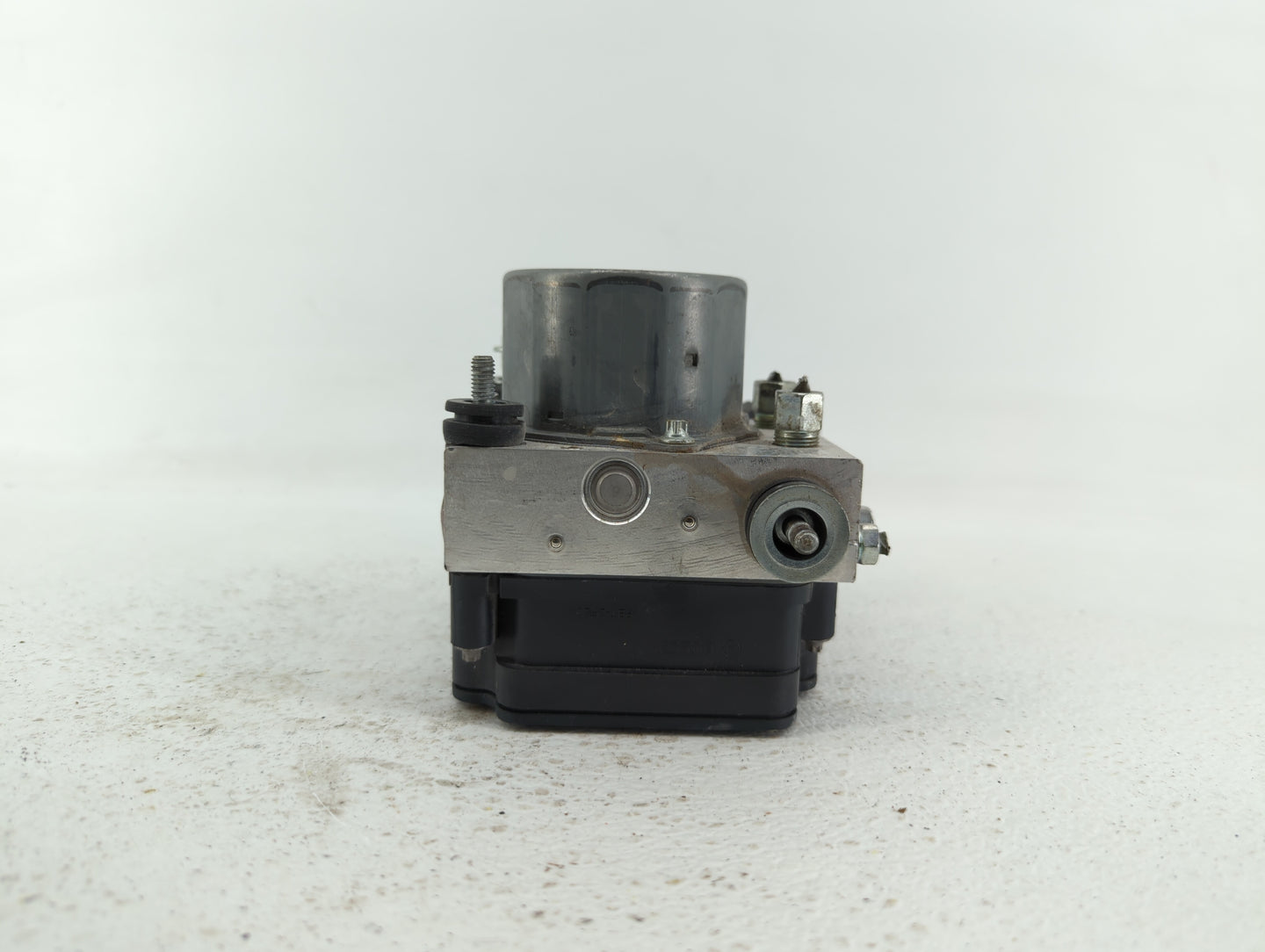 2019-2020 Nissan Altima ABS Pump Control Module Replacement P/N:47660-6CC0B 47660-6CD0A, 47660-6CC0A Fits Fits 2019 2020 OEM