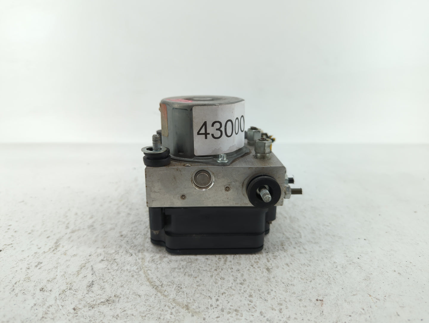 2019-2020 Nissan Altima ABS Pump Control Module Replacement P/N:47660-6CD0A 47660 6CC0A Fits Fits 2019 2020 OEM Used Auto Pa