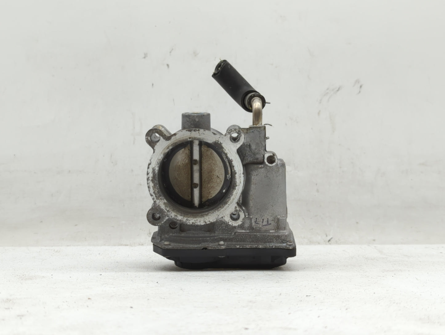 2019-2020 Nissan Altima Throttle Body P/N:4TA60-01 B Fits Fits 2019 2020 OEM Used Auto Parts - Oemusedautoparts1.com