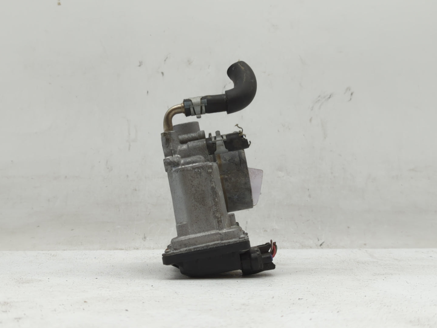 2019-2020 Nissan Altima Throttle Body P/N:4TA60-01 B Fits Fits 2019 2020 OEM Used Auto Parts - Oemusedautoparts1.com