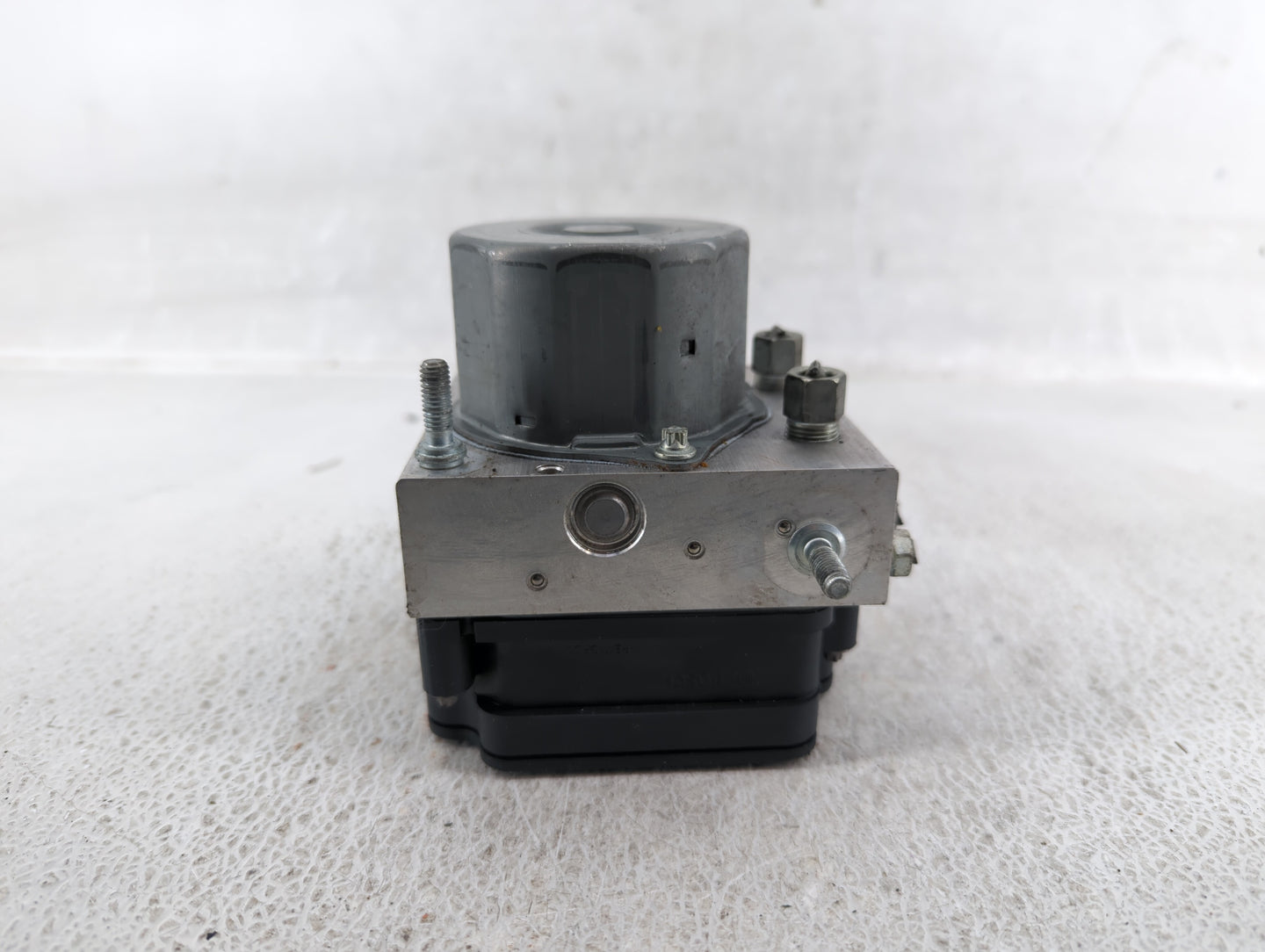 2019-2020 Nissan Altima ABS Pump Control Module Replacement P/N:47660-6CC0B 47660-6CD0A, 47660-6CC0A Fits Fits 2019 2020 OEM