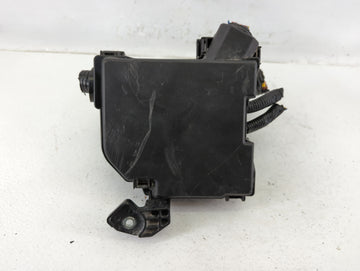 2019-2022 Nissan Altima Fusebox Fuse Box Panel Relay Module P/N:5392 YA2 6CA0A Fits Fits 2019 2020 2021 2022 OEM Used Auto P
