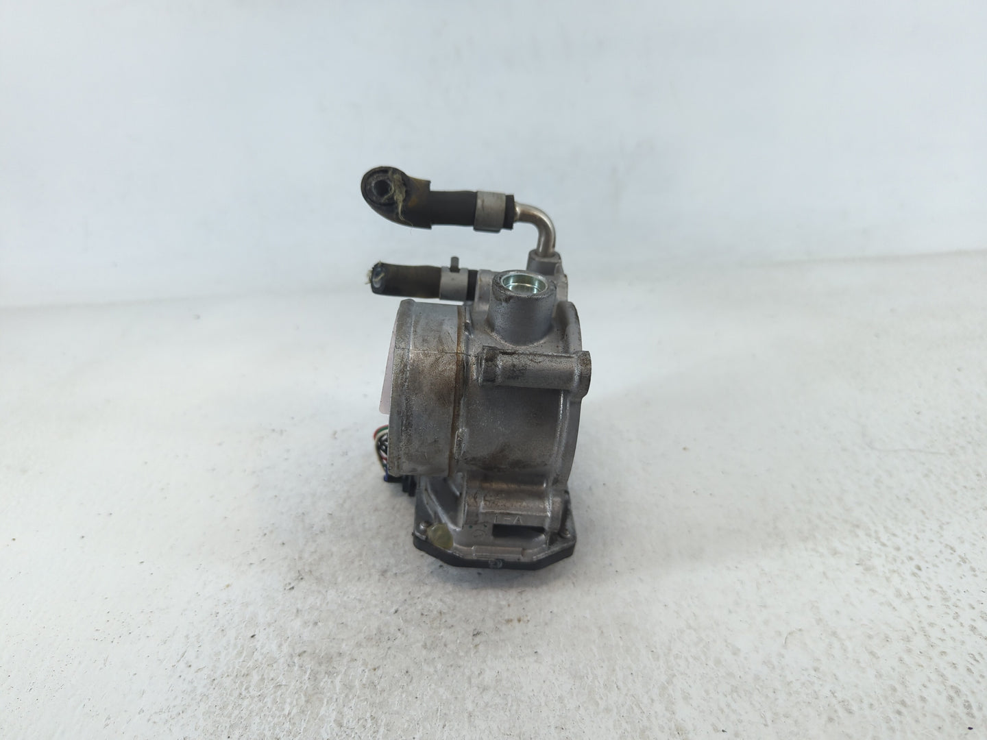 2019-2020 Nissan Altima Throttle Body P/N:0C05 4TA60-01 B Fits Fits 2019 2020 OEM Used Auto Parts - Oemusedautoparts1.com