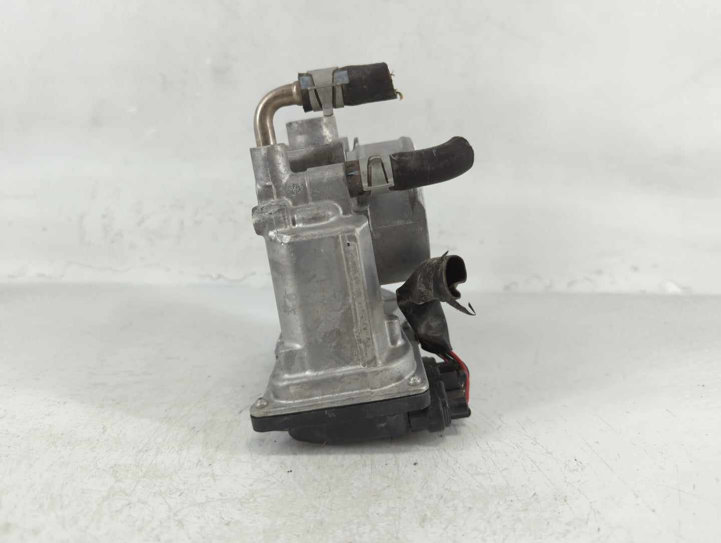 2019-2020 Nissan Altima Throttle Body P/N:4TA60-01 B Fits Fits 2019 2020 OEM Used Auto Parts - Oemusedautoparts1.com