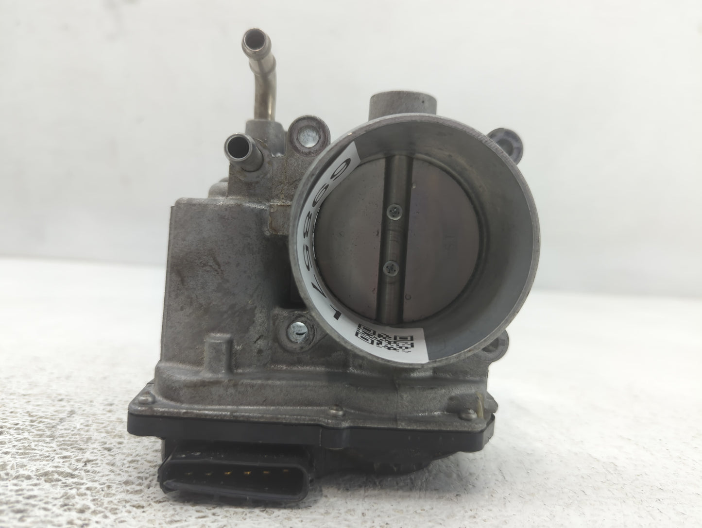2019-2020 Nissan Altima Throttle Body P/N:9F05 4TA60-01 B Fits Fits 2019 2020 OEM Used Auto Parts - Oemusedautoparts1.com